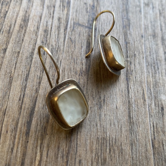 Vintage Amy Faust Sea Glass & Sterling Silver Wire Earrings - Picture 4 of 12